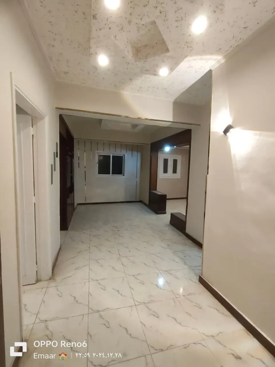 شقه للبيع