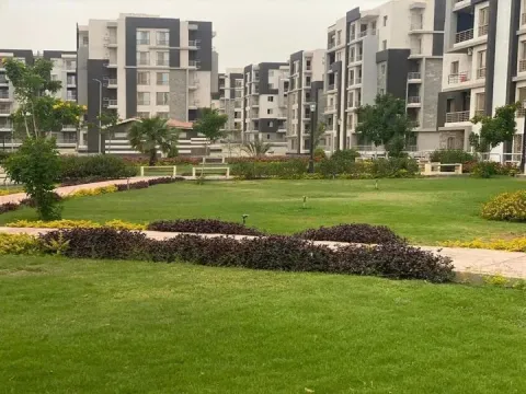 شقه للبيع في جنه القاهره الجديده