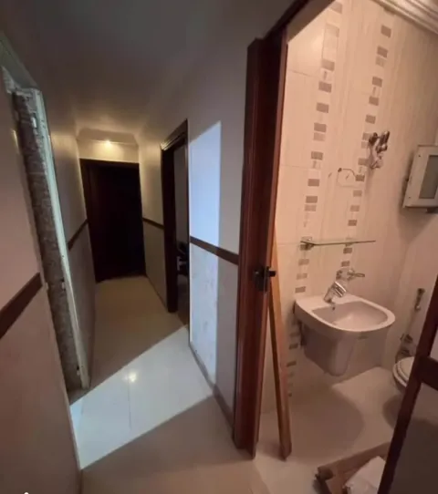 شقةايجار جديدتشطيب سوبرلوكس فيكتوريا متفرع ش الجلاءاسكندرية