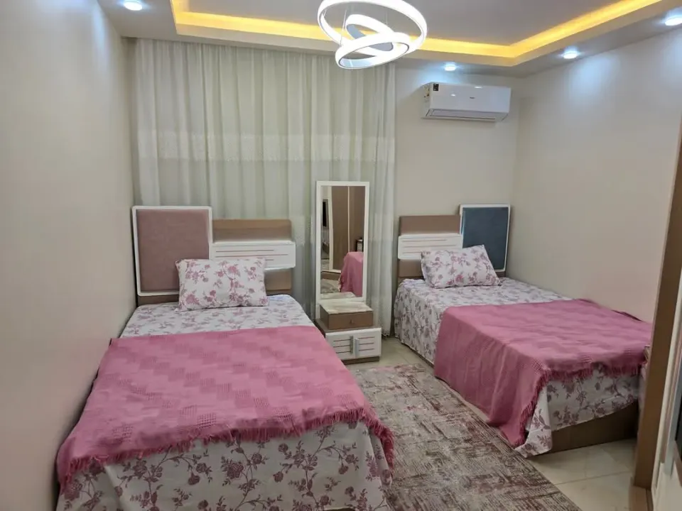 شقةسوبر لوكس اول سكن للايجار من المالك مباشر بمكرم عبيد