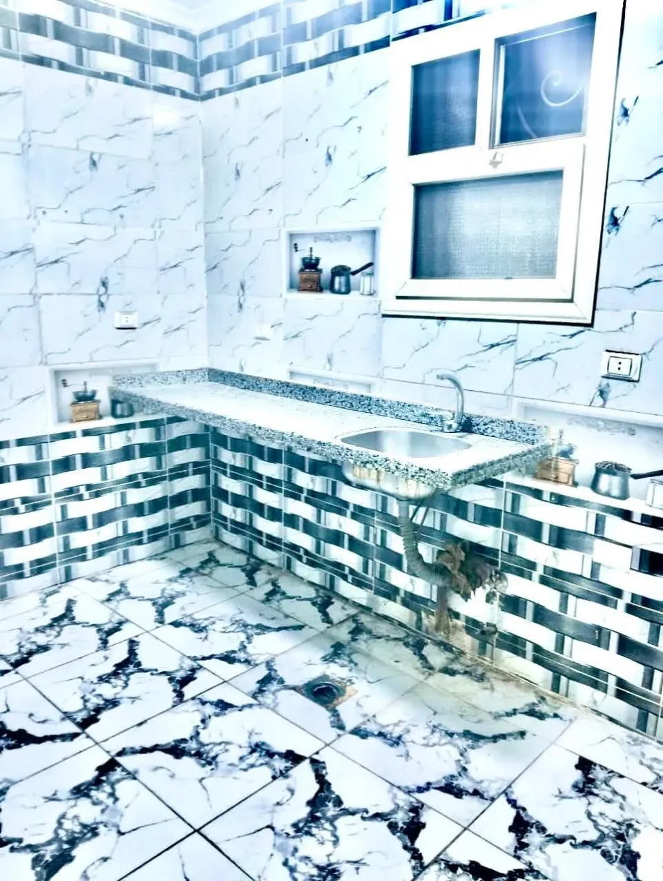 🏠 وحدة سكنية فاضية🏠وحدة سكنية فاضية للإيجار العنوان:زهراء مدينة نصر