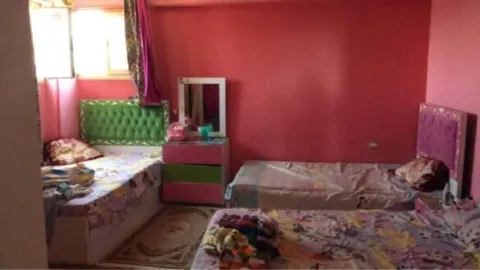 شقة سكنية في برج سكني حدث في الدور الثاني