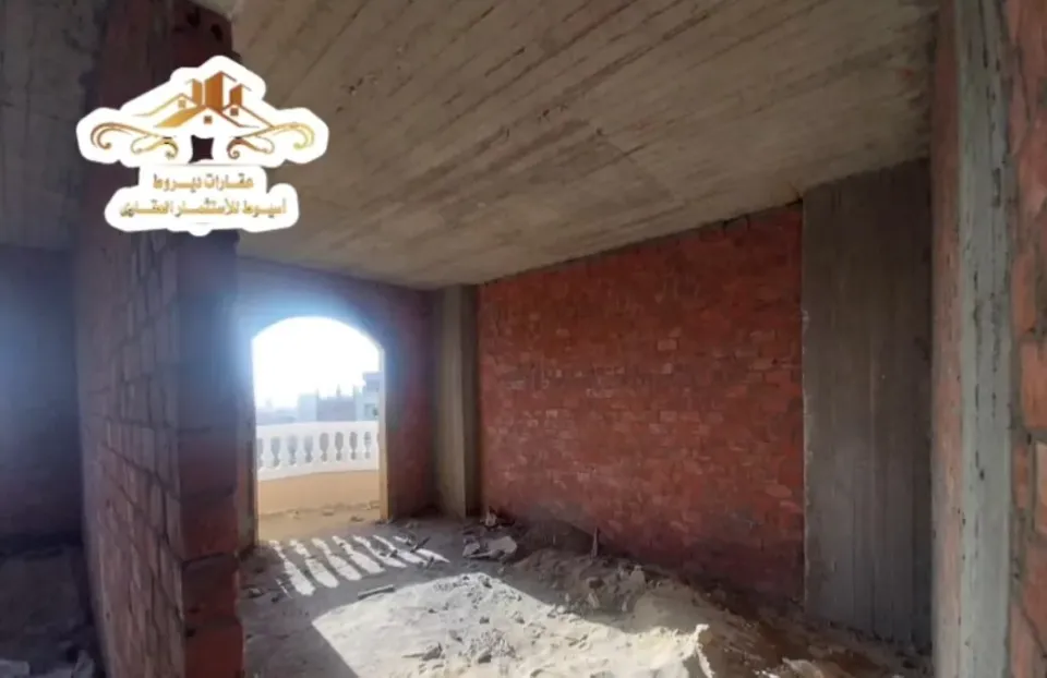 Apartment For Sale in Deirout