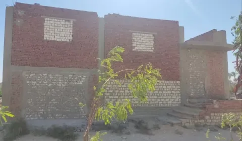 منزل للبيع على جسر داوود الجهة الغربية به جراچ