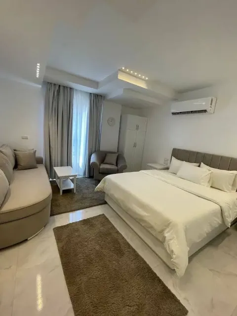 مدينة نصر استوديو فندقي
