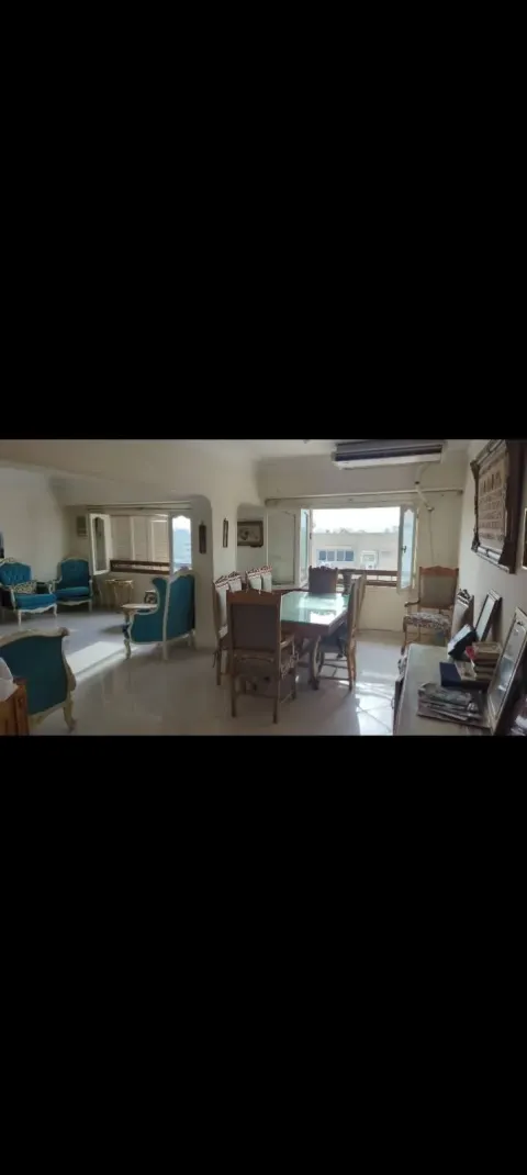 شقة للبيع بإطلالة علي شارع الحجاز بميدان هليوبوليس