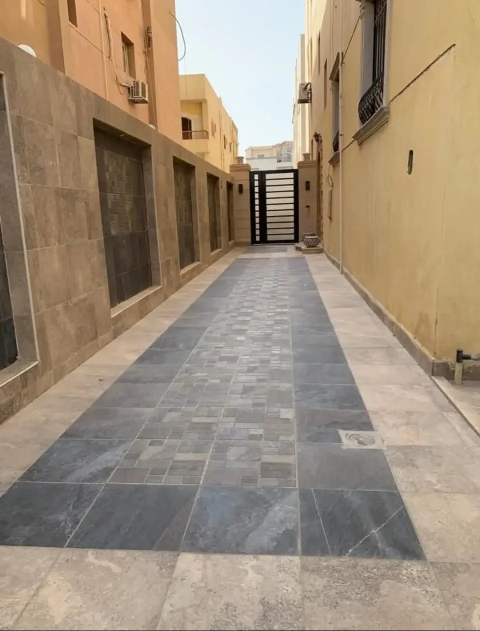 شقة_دور_اول_أسانسير #النرجس_4_ڤيلات