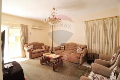 شقه للبيع