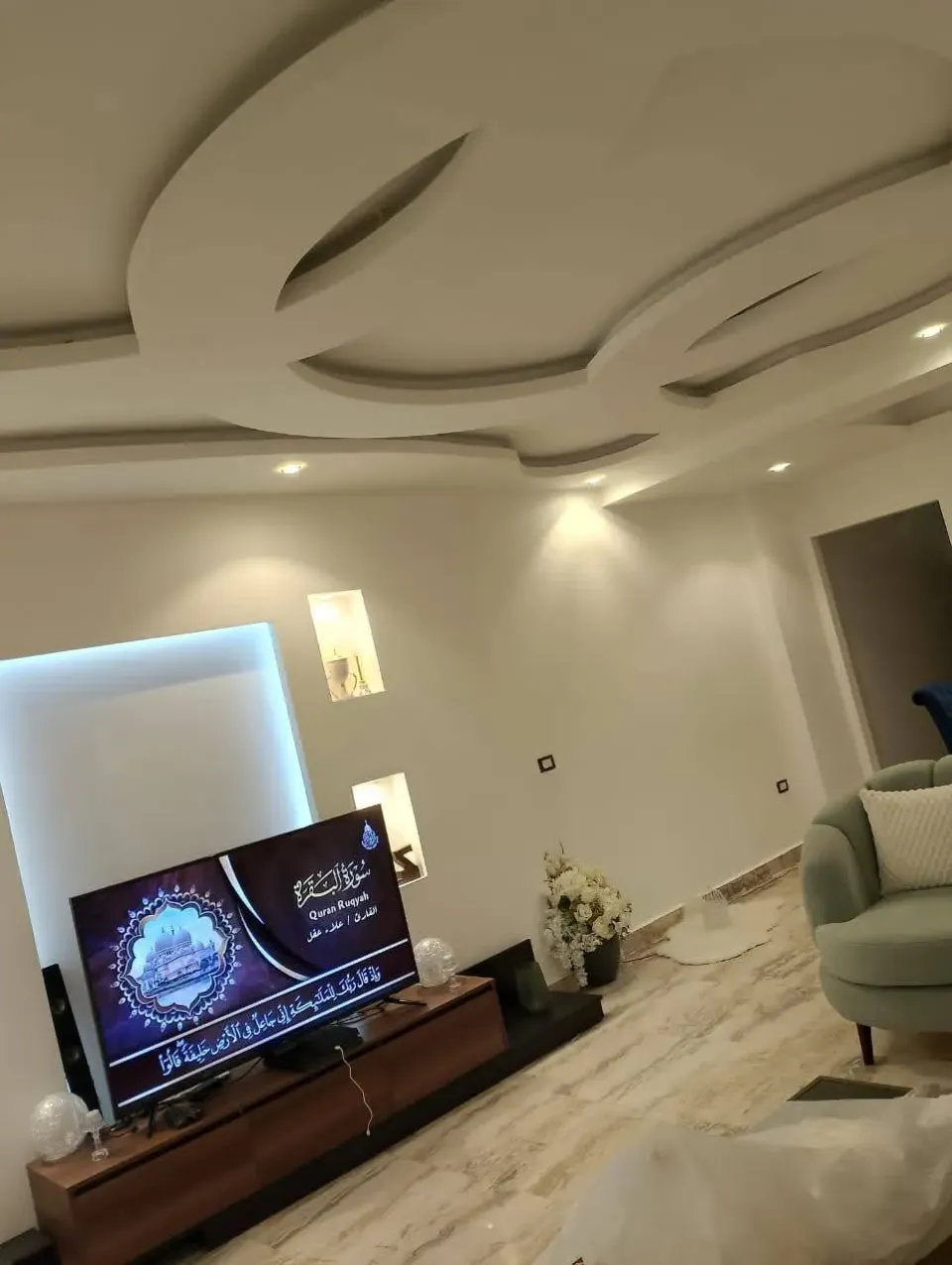 شقةلقطةللبيع في اكتوبر حي تالت لوكيشن راقي وخطوات للكفراوي واورنج