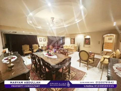 وحده سكنية للبيع 225م بـ لوران.