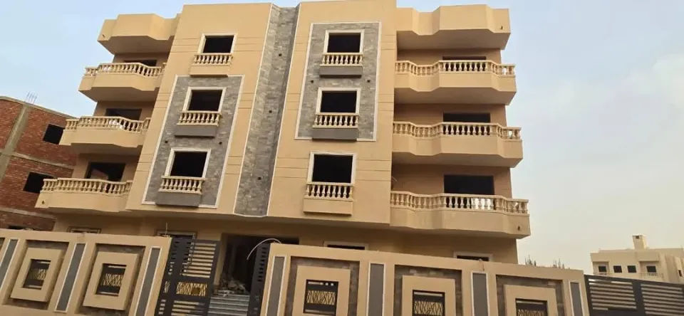 تم تنزيل السعرلسرعة البيع شقتين للبيع دور تاني وتالت