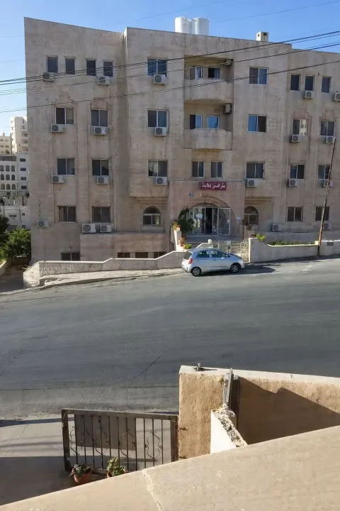متوفر قطعة أرض للبيع بقنا🔥👌🏻 ✅١٩٠ متر.📏 ✅ناصيه ✅خلف التجنيد