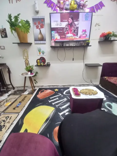 استديو مفروش للايجار فرش نضيف جداشارع منشية التحرير الرئيس