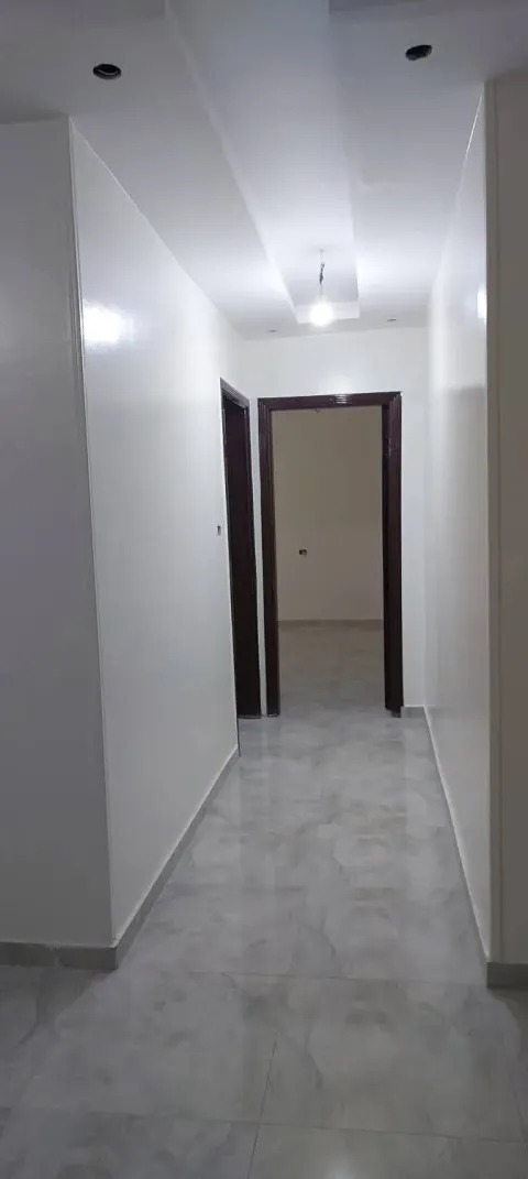 شقة للايجار ابو راضي بجوار البان الكابتن المحلة
