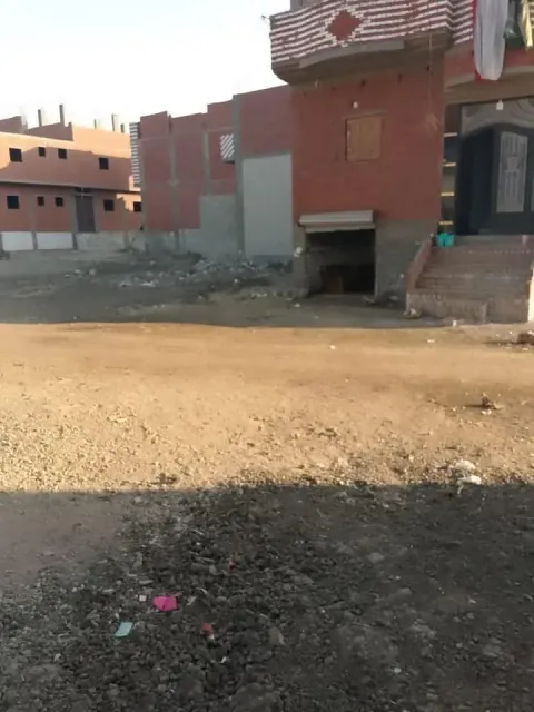 لبيع قطعه ارض مساحه 100متر