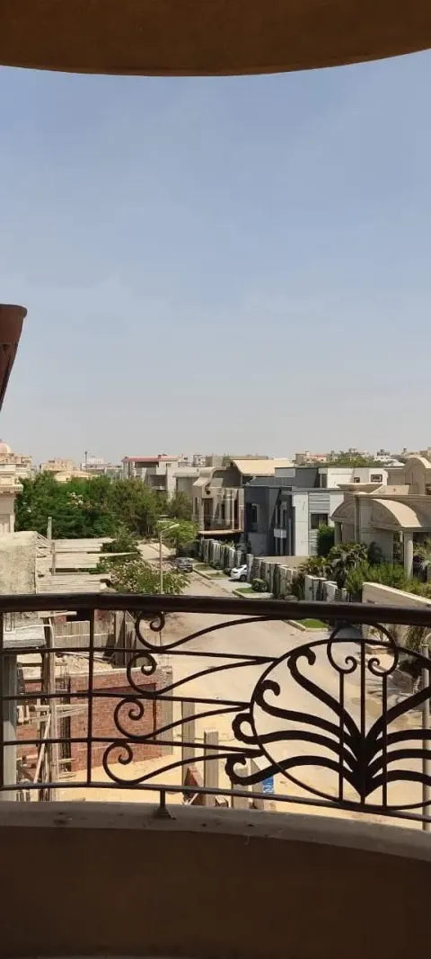 اخر شقه للبيع من المالك مباشره 🔥