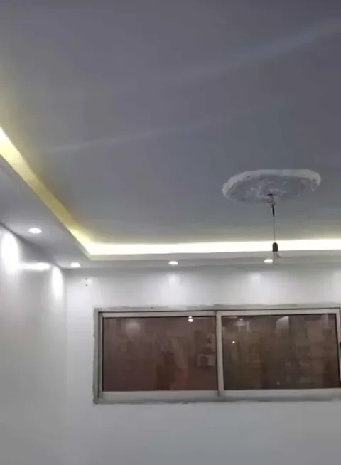الشقه فبرج واسانسير دور عاشر وليس الاخير بها حارس عقار