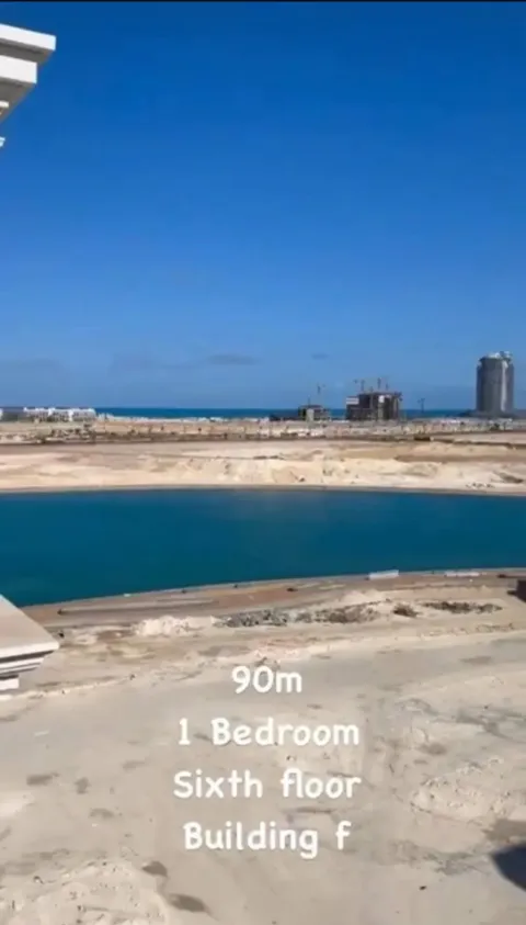 ڤيو أبراج العلمين صف اول على الاجون دور سادس90 م