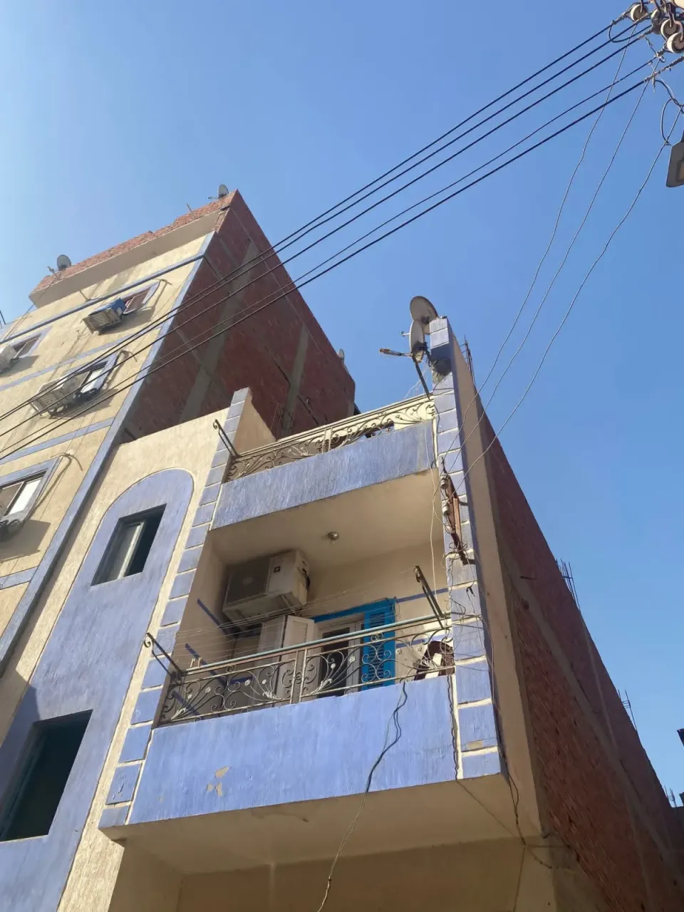 منزل للبيع – بناء حديث 📍 الموقع: شارع دمنهور