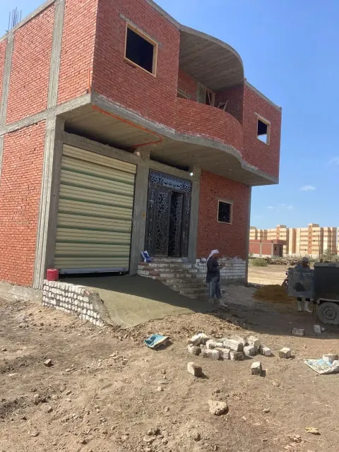 للبيع 📢📢🫰 ف بني مزار شارع موقف القيس