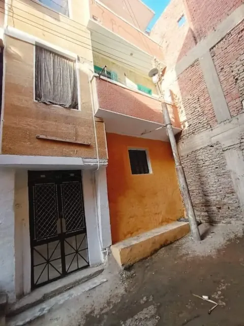 منزل لبيع مساحه فواله شارع الحزب
