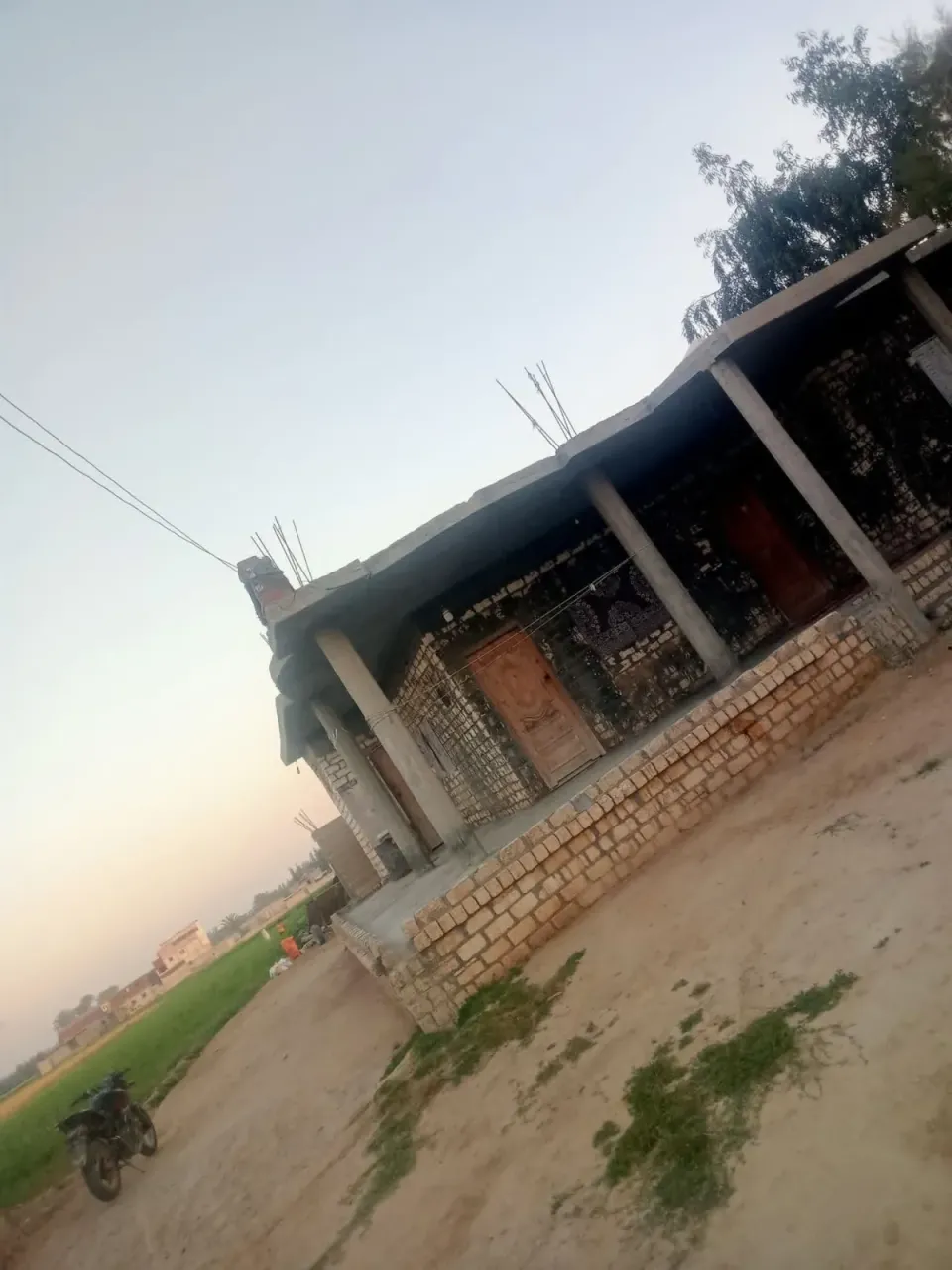 Land For Sale in Abnoub