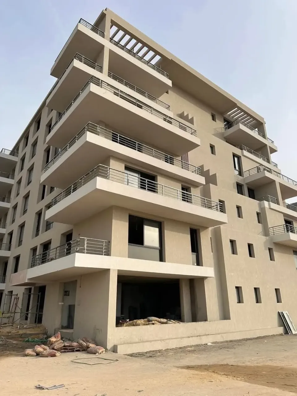 وحده في بالم هيلز 🏡 مساحه 200 m