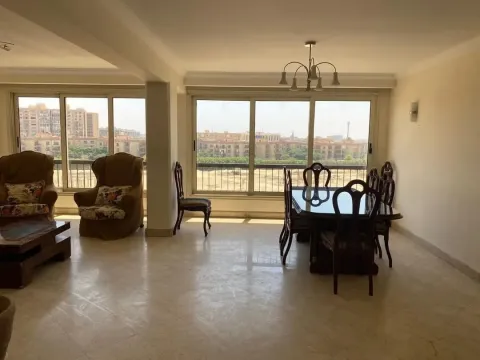 Apartment For Rent in Maadi