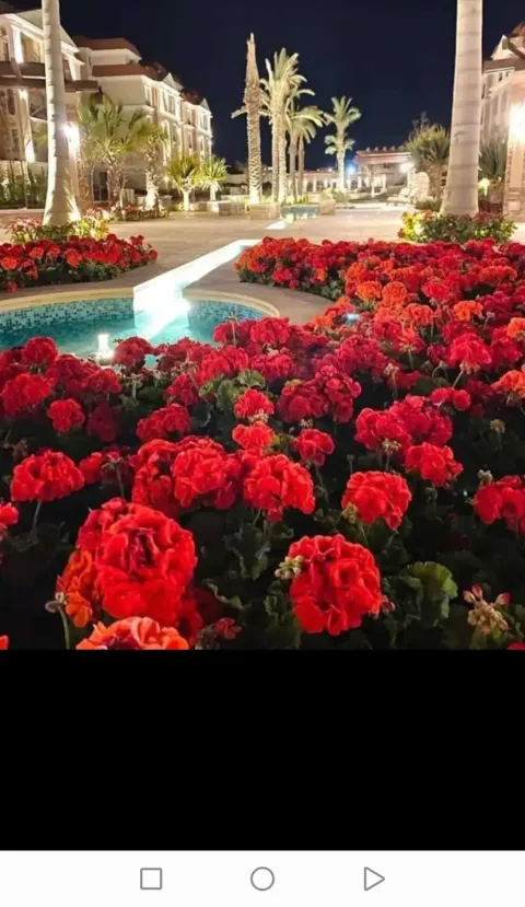 فيلا للبيع بمقدم700 الف على طريق السويس بجوار مدينتي