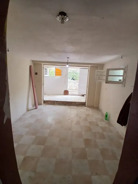 متاح جراجات للبيع بشوارع التسعينات
