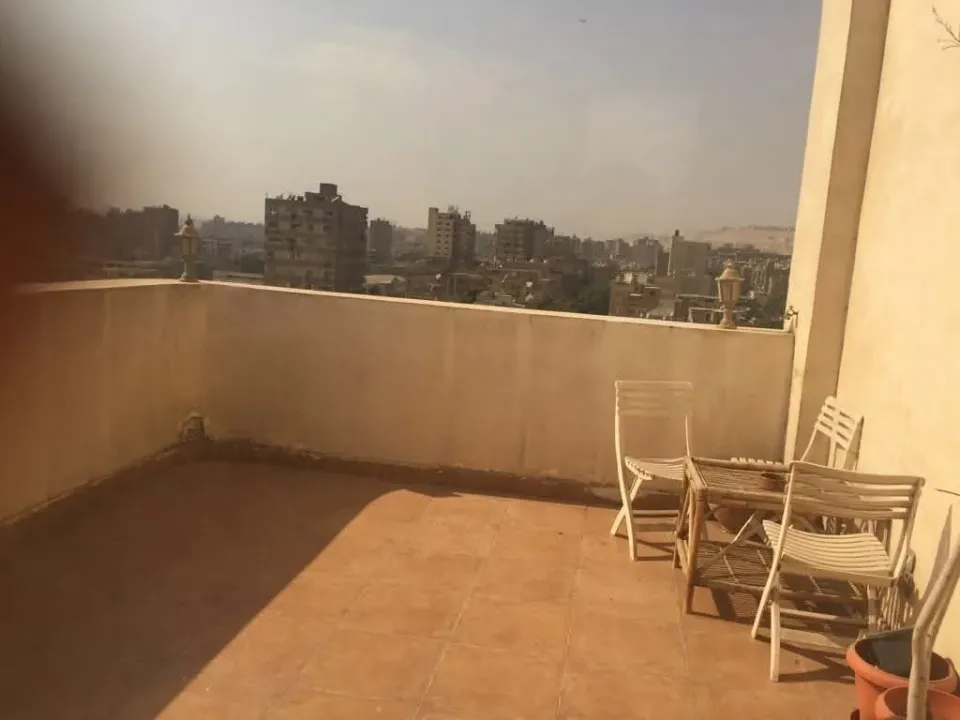 روف للايجار مفروش بالمعادي