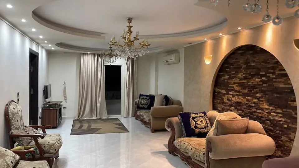 شقه للايجار المفروش دورثاني مميزه جدا كلها مكيفه