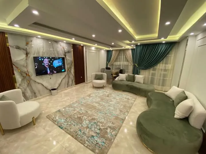 مدينه_نصر #مستوي_فندقي شقه vip للايجار اليومي و الشهري