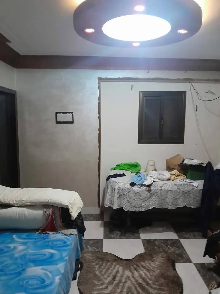 للبيع مساكن القنال الدخلى دور ارضي وجهةخلفي وجهه غير مجروحه
