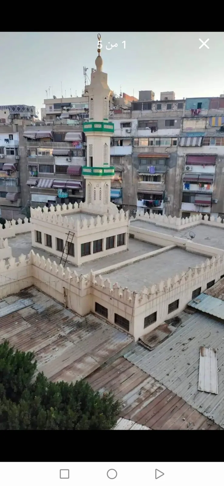 للبيع شقةفمساكن ارض العزب دور رابع سلم امام المسجد مساحة135م