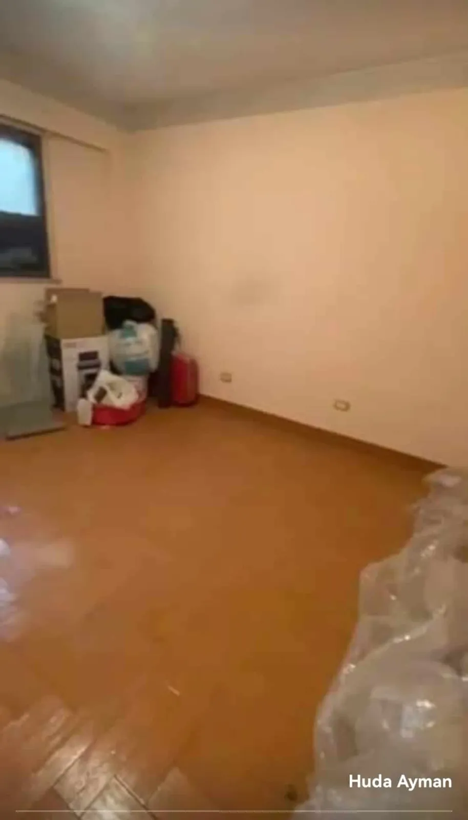 شقه بشارع عمر بن الخطاب خلف عمارات الماريوت مصر الجديدة