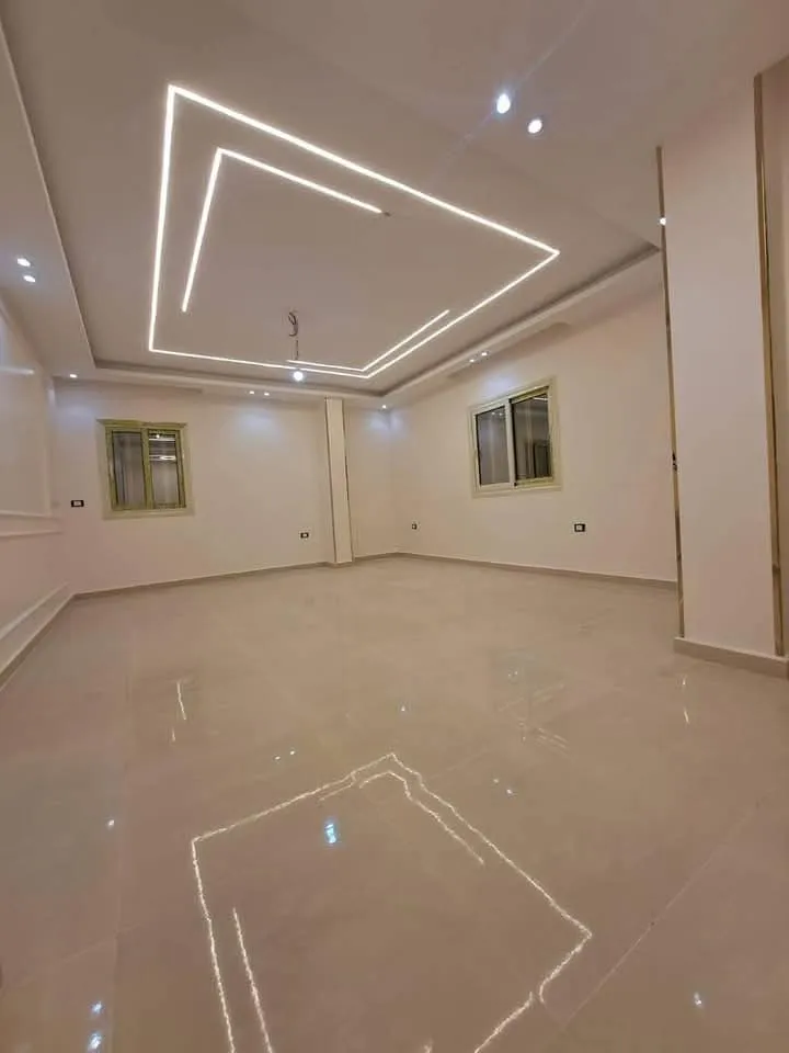 Apartment For Sale in 6 October City