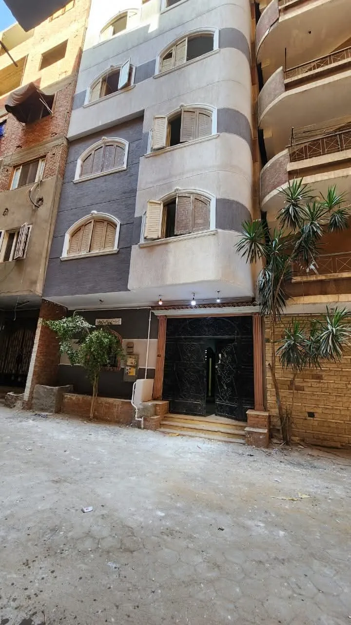 منزل للبيع 100م 5 ادوار كامل الخدمات العنوان اللبيني هرم