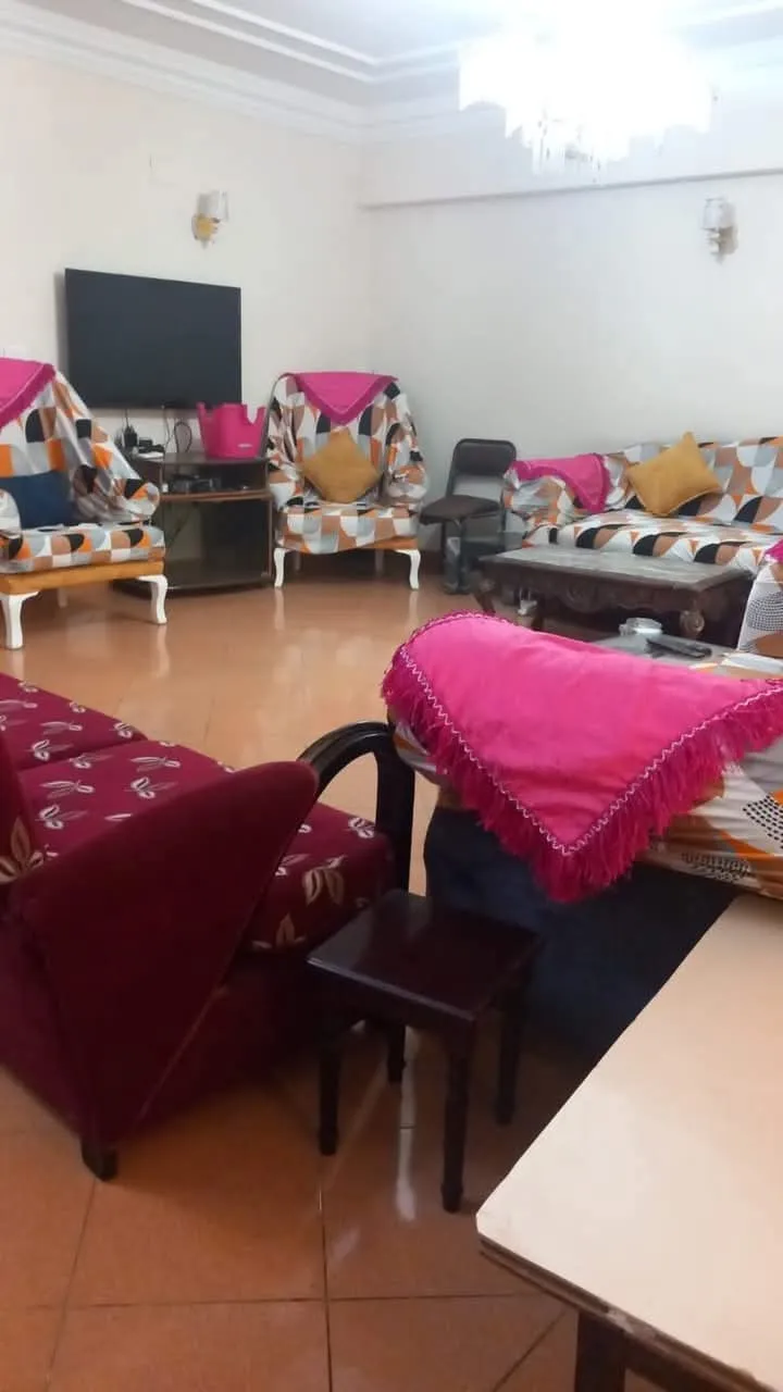 شقه للايجار بالمعادى الجديده بالقرب من مستشفى اليوم الواحد