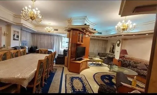 شقةللبيع في مدينةنصر الحي السابع 👌 ✅المساحه صافي 175 م