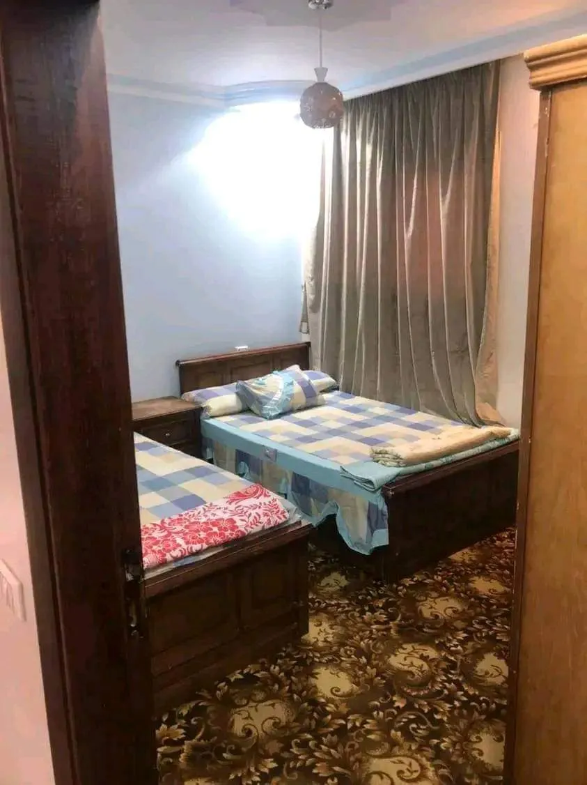 شقه مفروشه للايجار بالتعاون هرم خالد امين موقع ممتاز