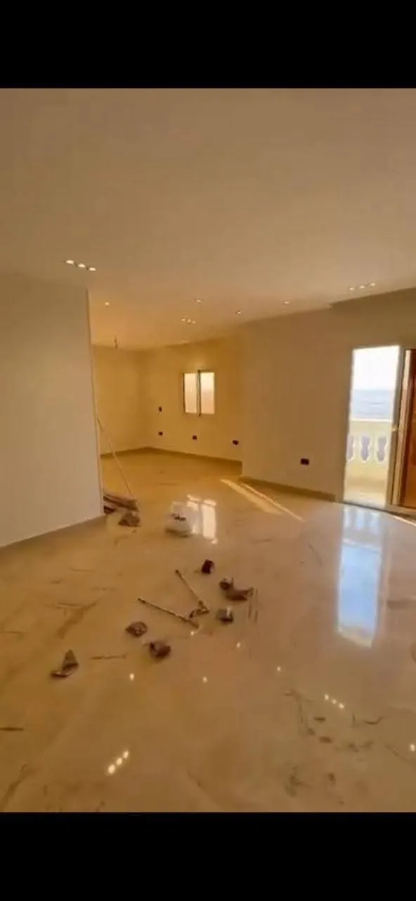 Apartment For Sale in Hadayek Al Ahram