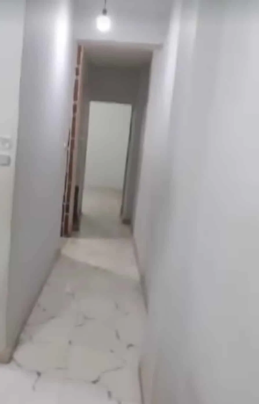 شقه للبيع عقدمفتوح ٥٩سنه الخصوص عند كوشري الزعيم مطلوب ٨٠الف
