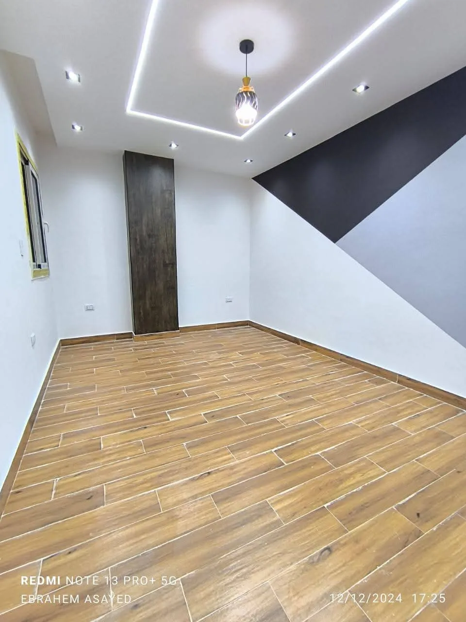 شقةللبيع ١٢٠ متر دور رابع رسمي فوقيها دور بحرى