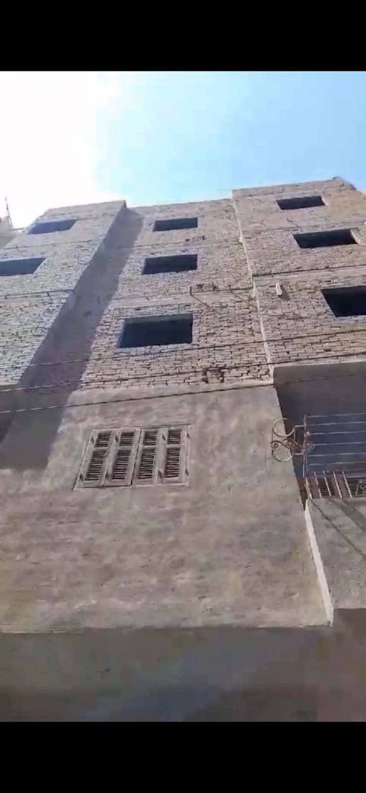 منزل للبيع بجوار الكنيسه