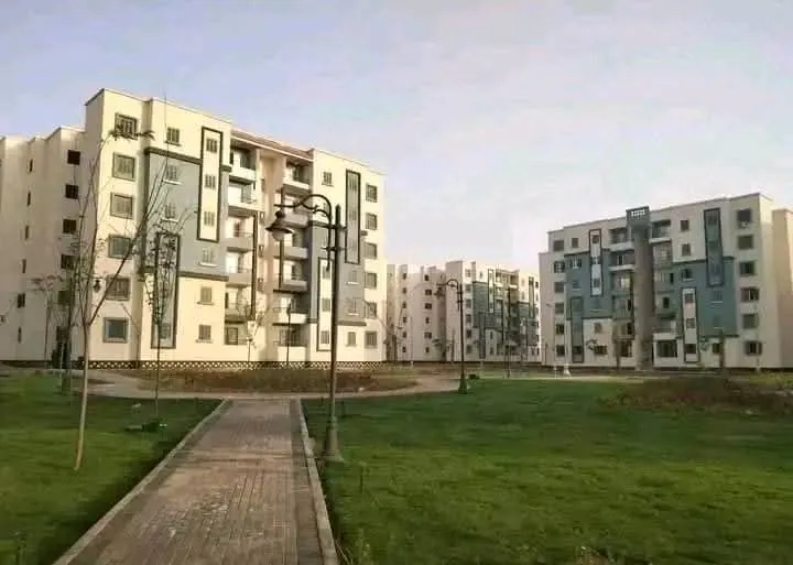 شقة للبيع فى حدائق العاصمه