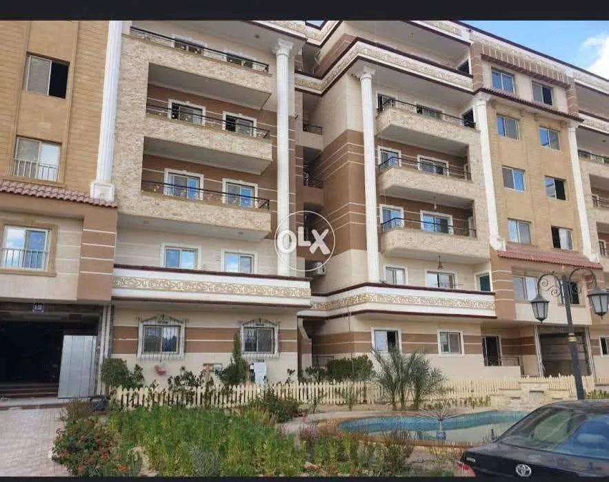 شقة مميز للبيع داخل كمبوند جاردينيا 192 متر