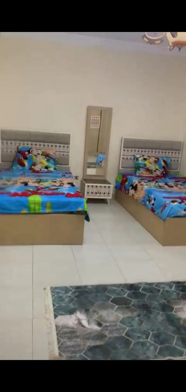 شقه مفروشه للايجار ف ش الملكه