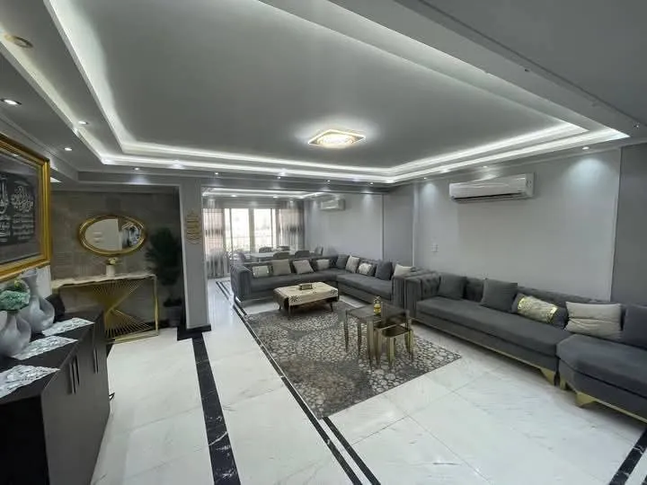 Apartment For Sale in Mohandessin