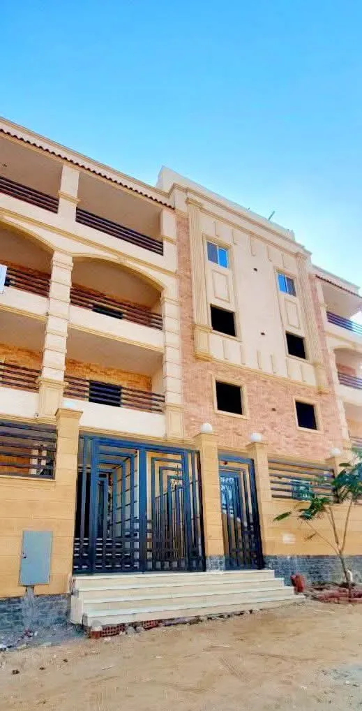 شقه للبيع في بيت وطن التاسع بالعبور